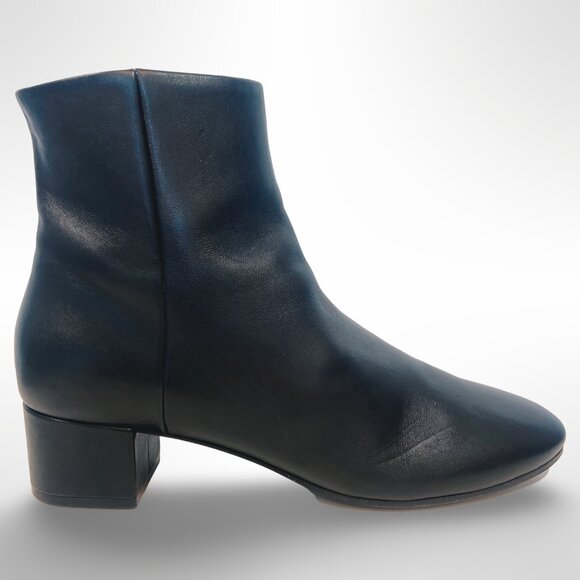 Balenciaga Women’s Black Leather Block Heel Ankle Boots Logo Size EU 38 US 8 - Picture 4 of 16